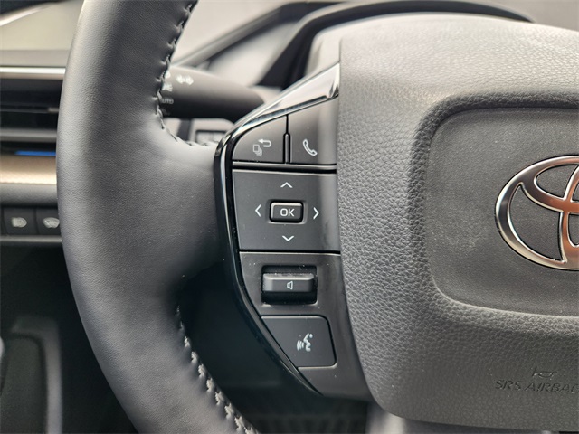 Vehicle image 28 of 39