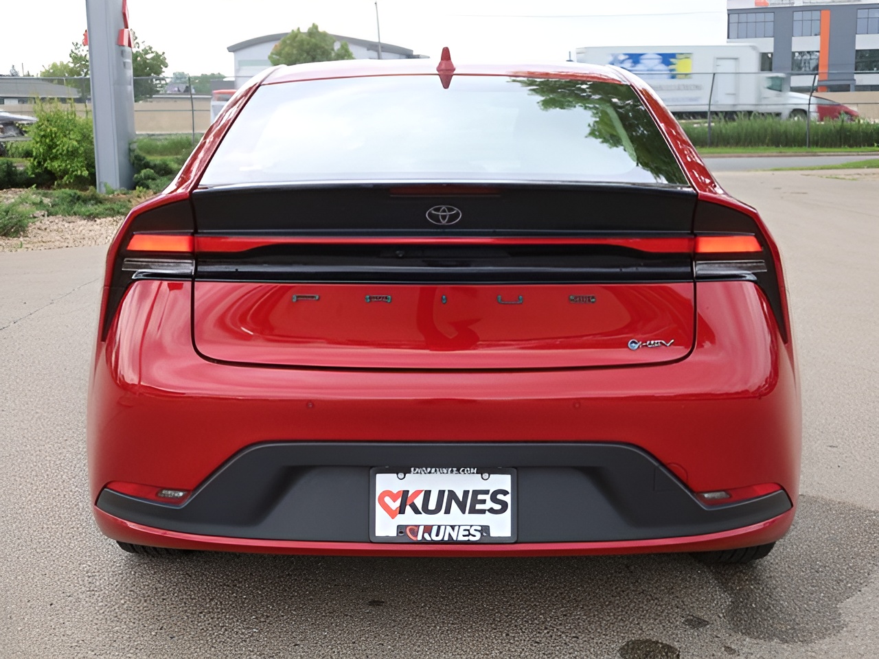 Vehicle image 45 of 47