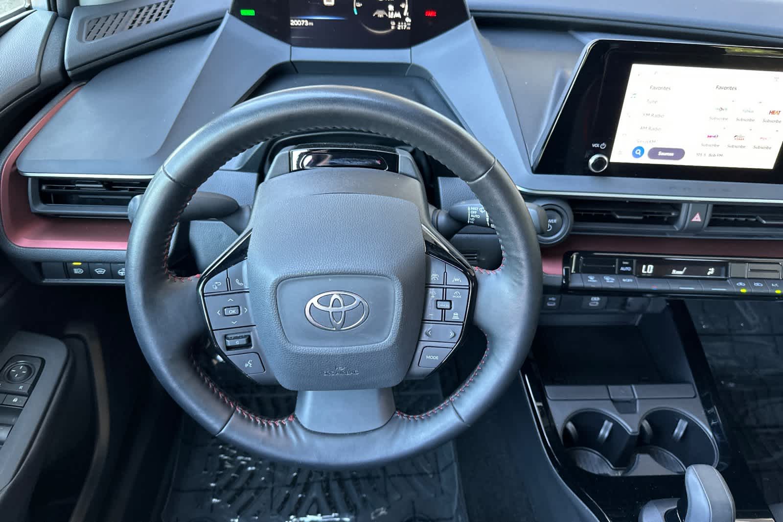 Vehicle image 15 of 38