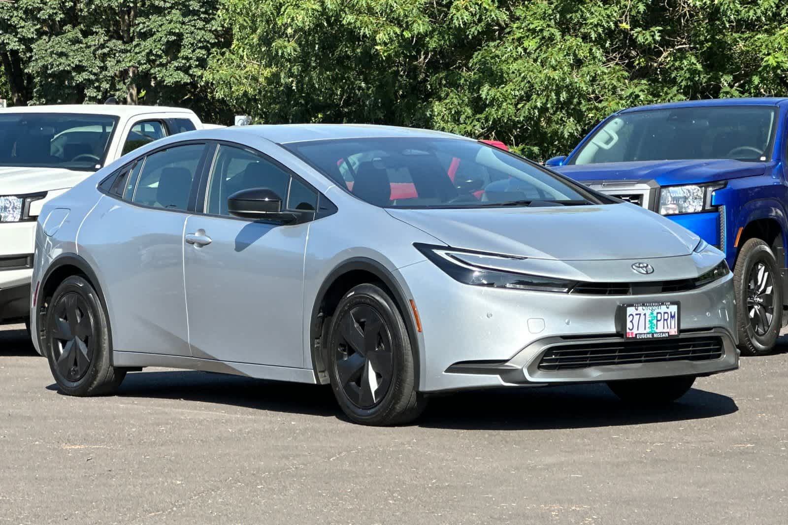 Vehicle image 3 of 38
