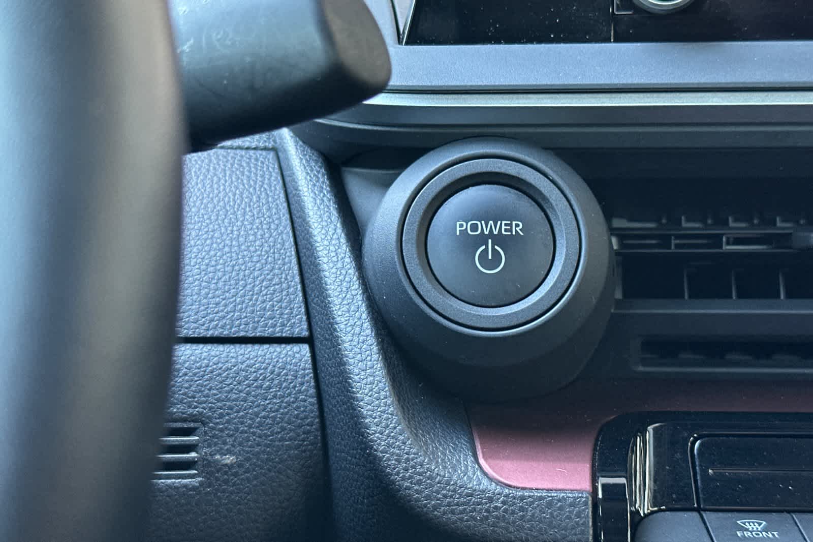 Vehicle image 23 of 38