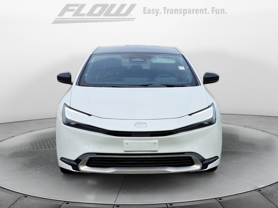 Vehicle image 2 of 39