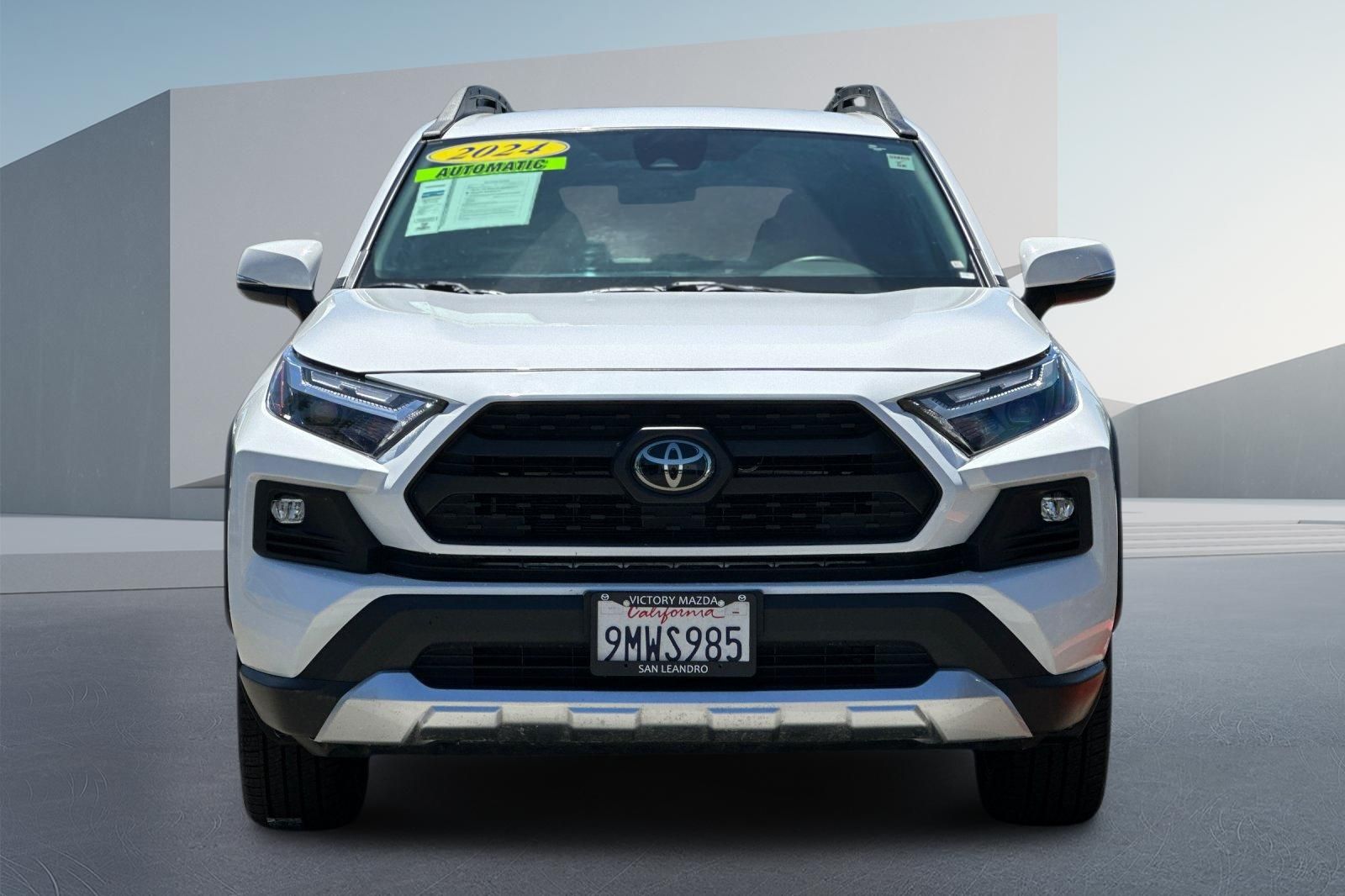 2024 Toyota RAV4 Adventure Image 3 of 31