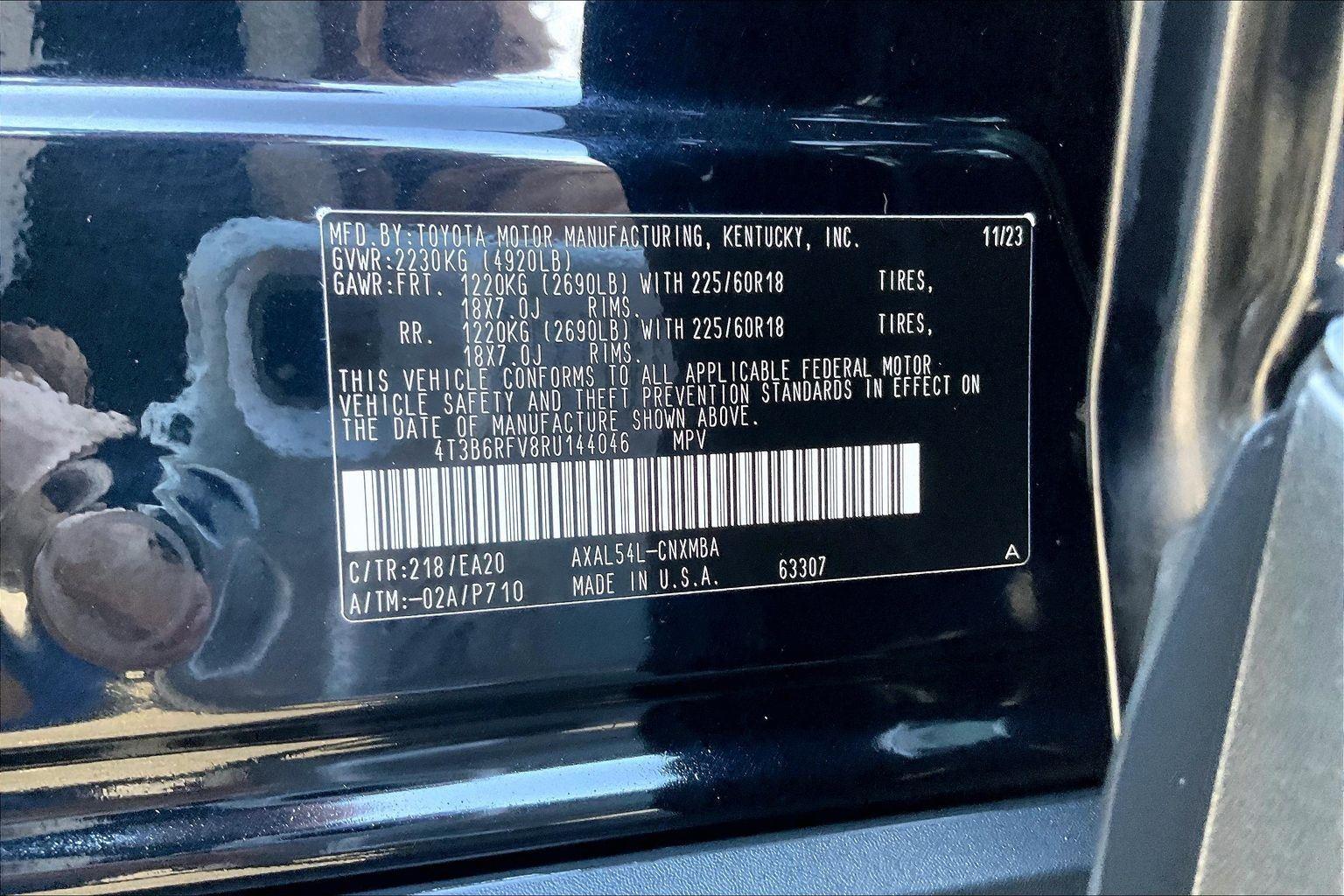 2024 Toyota RAV4 Hybrid XLE Premium Image 27 of 34