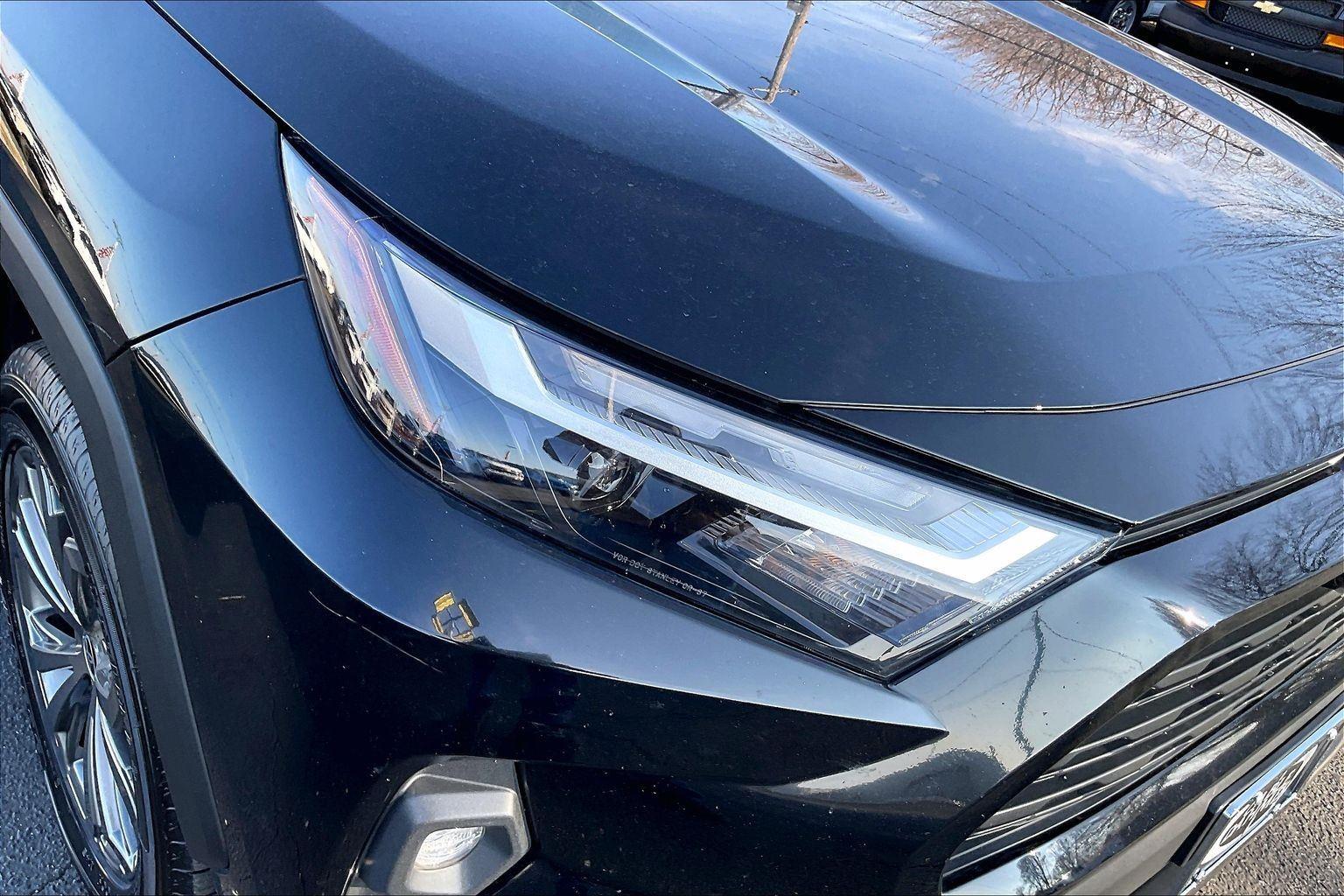 2024 Toyota RAV4 Hybrid XLE Premium Image 31 of 34
