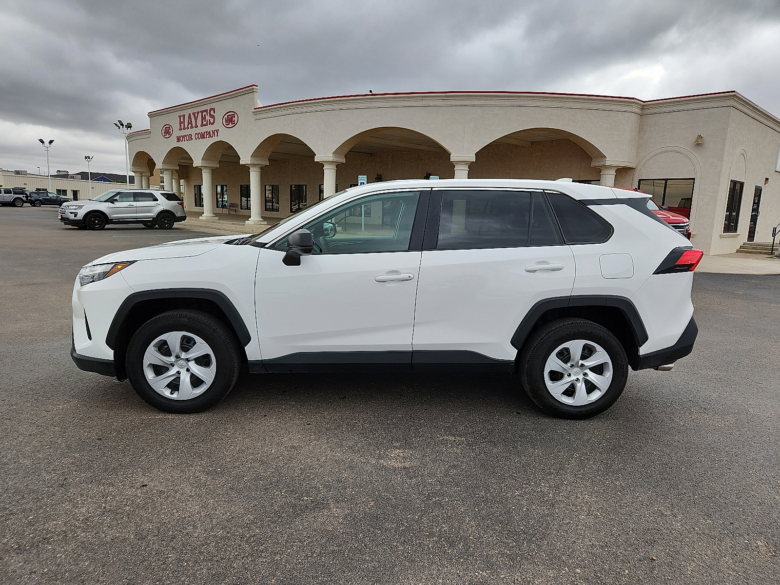 Vehicle image 5 of 16