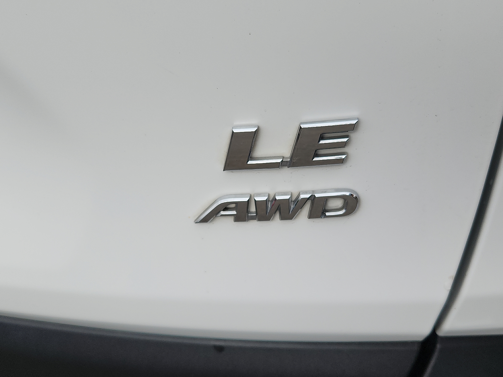 Vehicle image 7 of 16