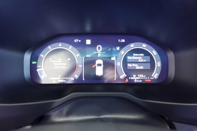 Vehicle image 14 of 27