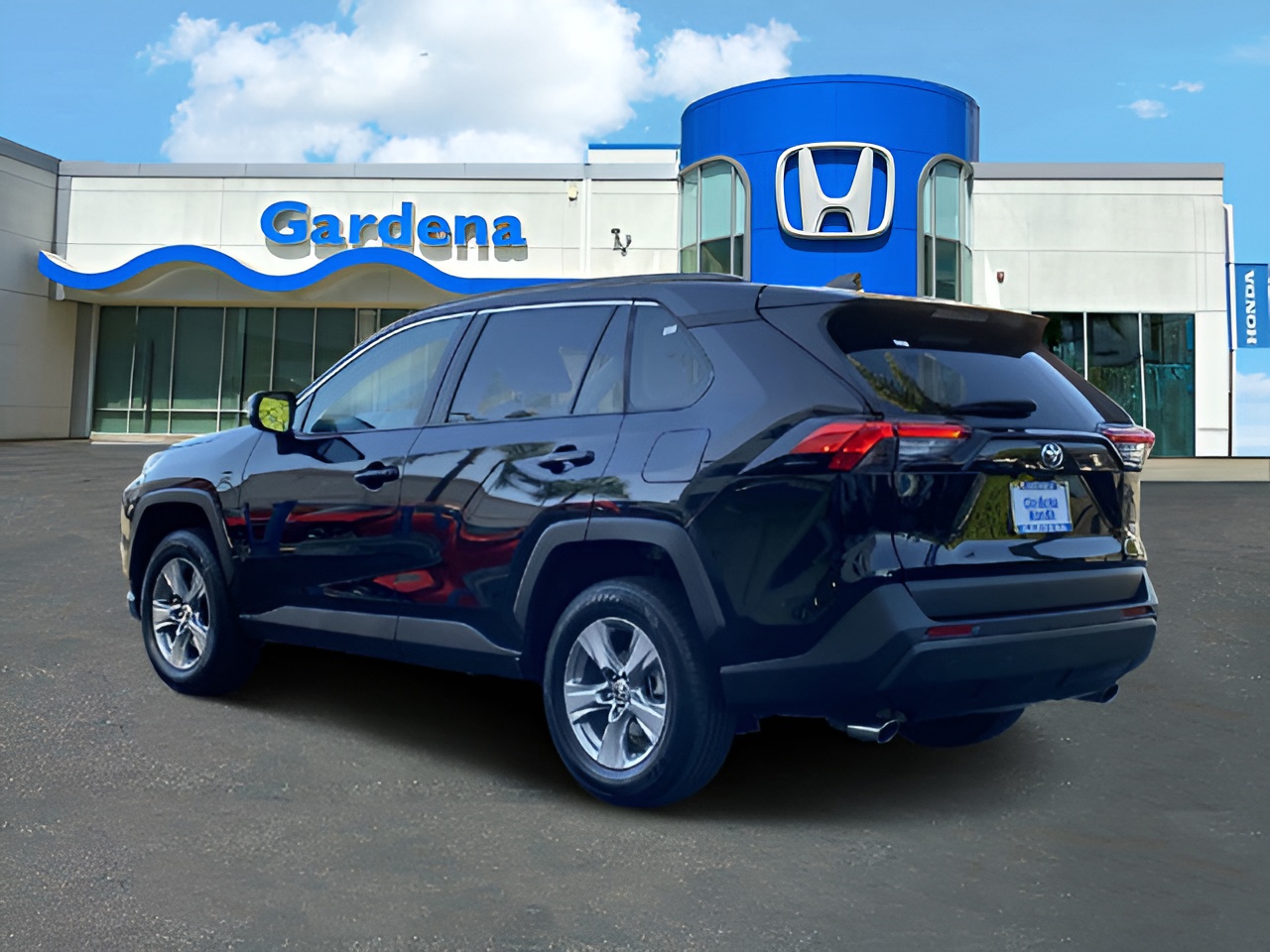 Vehicle image 37 of 38