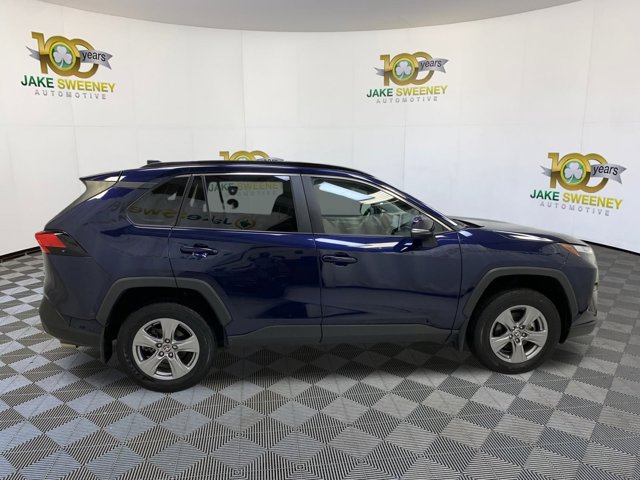 Vehicle image 7 of 32