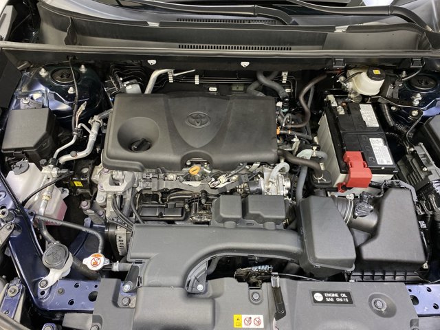 Vehicle image 31 of 32