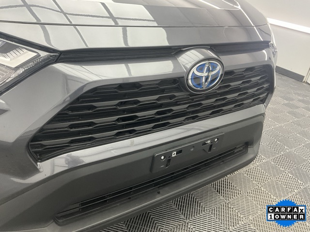 Vehicle image 28 of 31