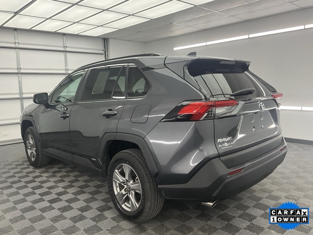 Vehicle image 5 of 31