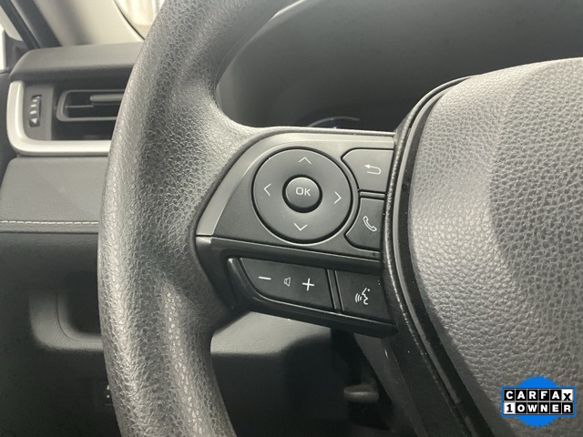 Vehicle image 20 of 31