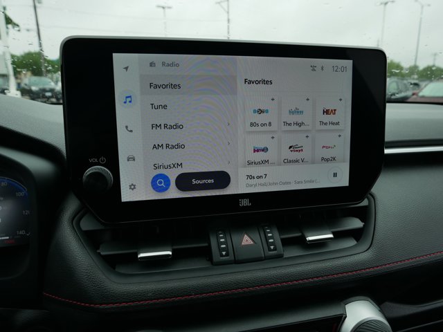 Vehicle image 22 of 35