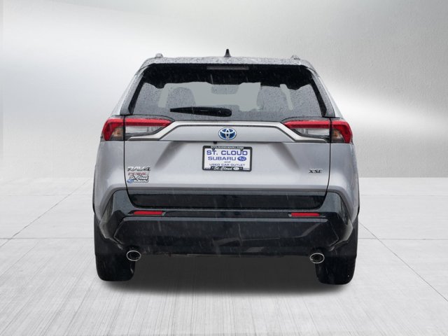 Vehicle image 6 of 35