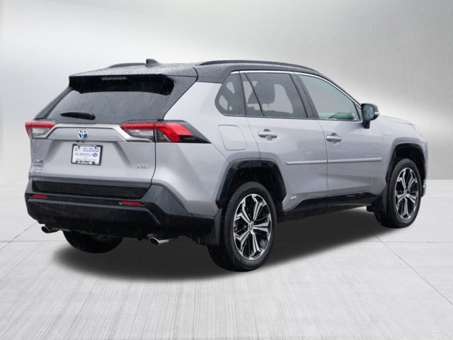 Vehicle image 5 of 35