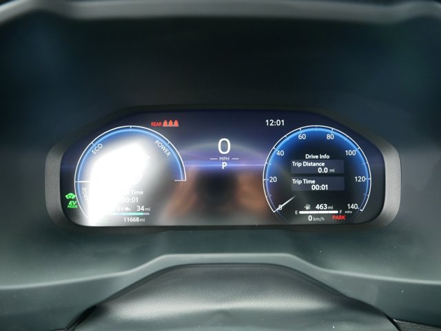 Vehicle image 21 of 35