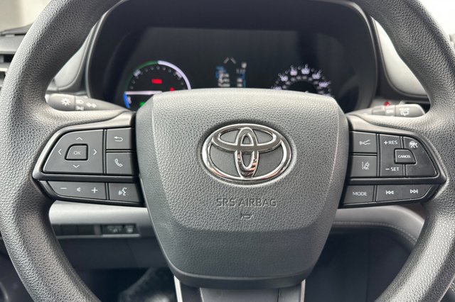 Vehicle image 24 of 29