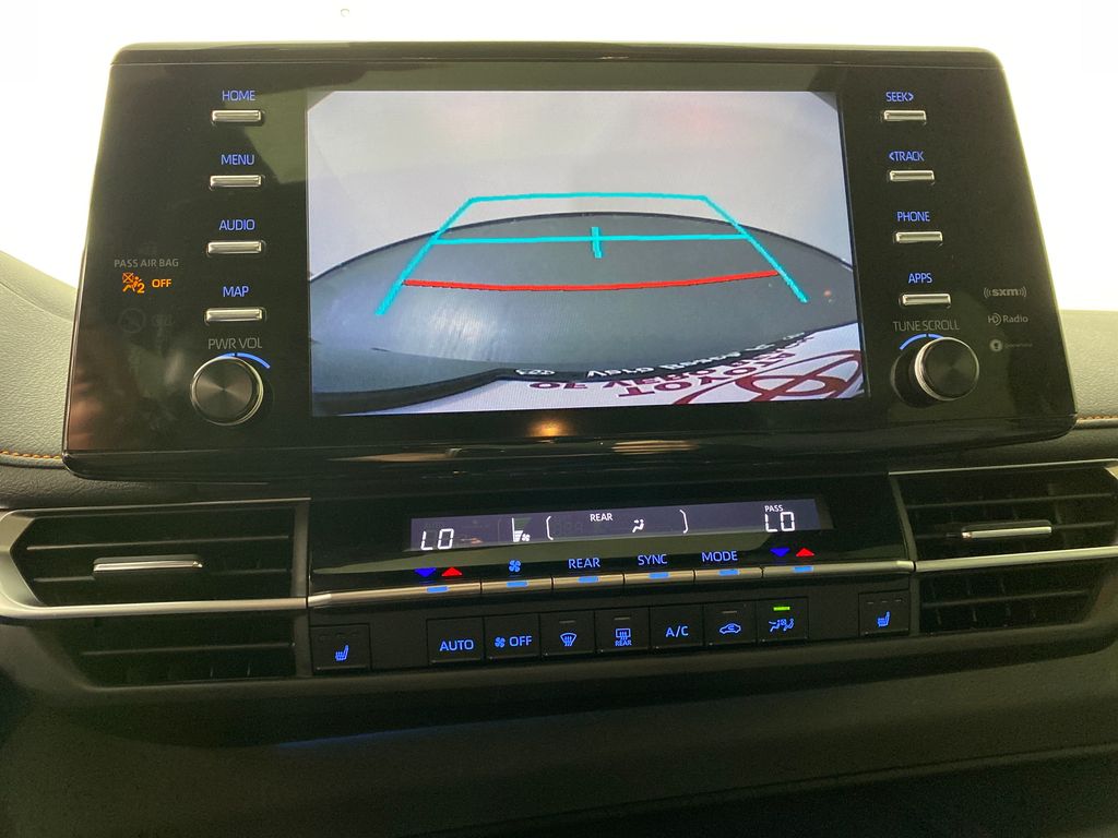 Vehicle image 24 of 50