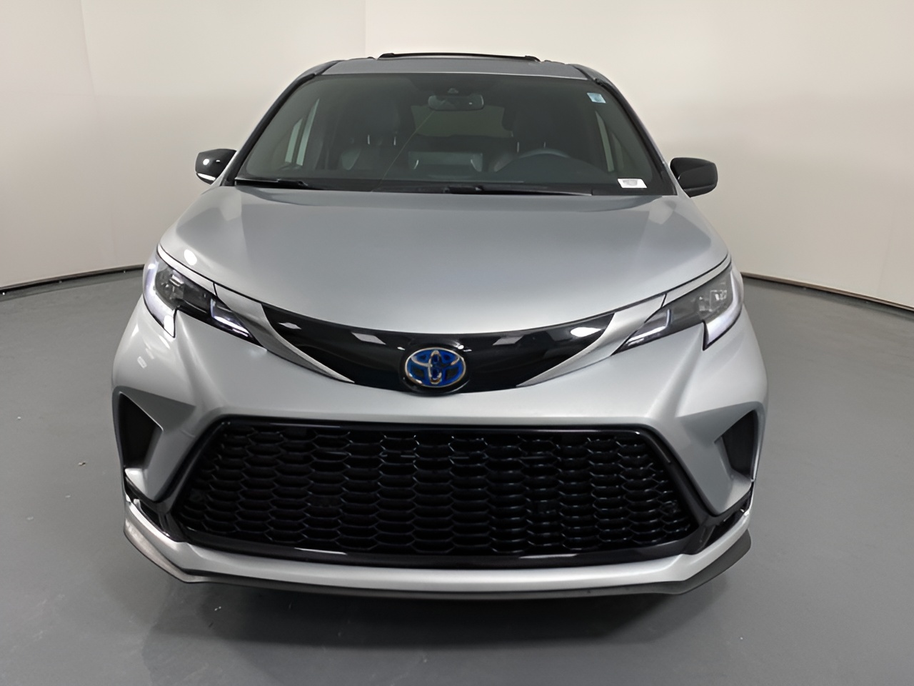 Vehicle image 46 of 50
