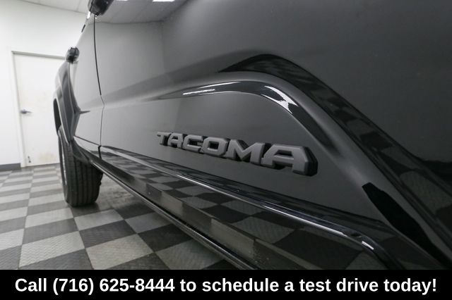 Vehicle image 42 of 50