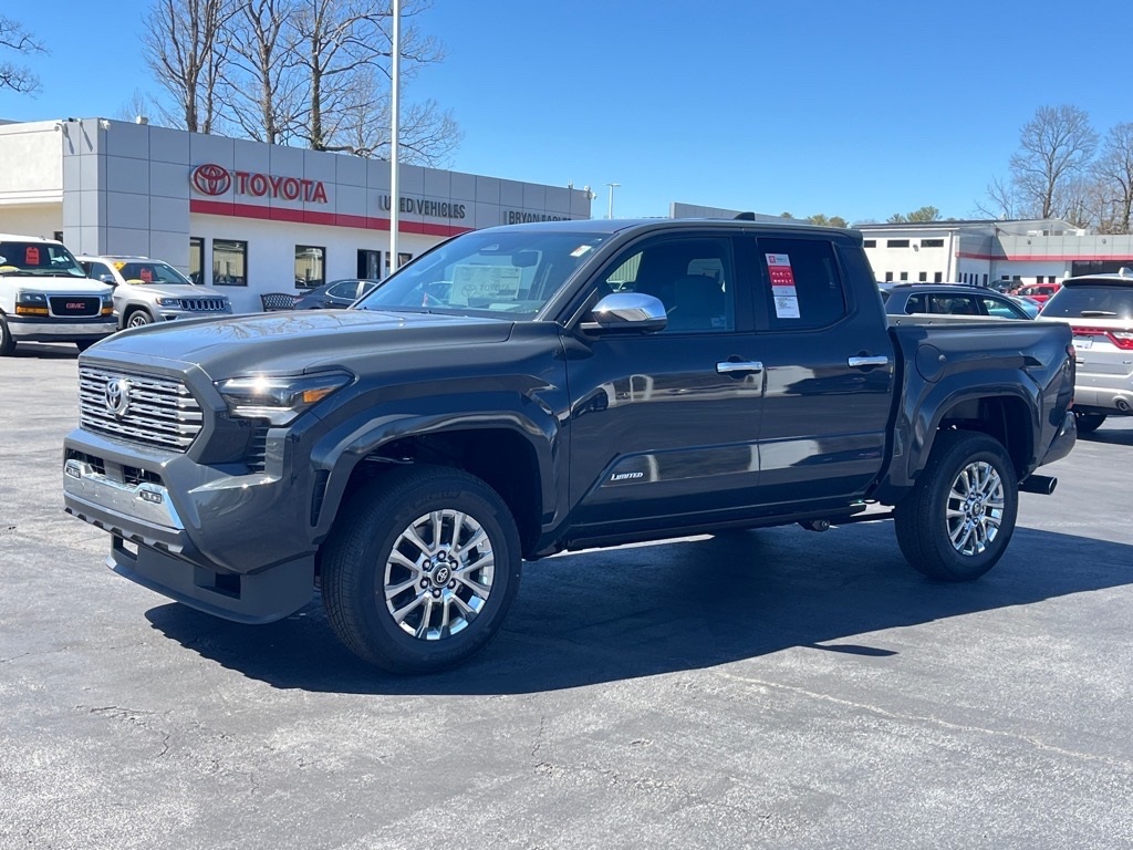Vehicle image 1 of 32
