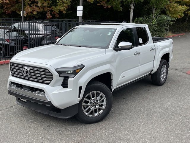 Vehicle image 1 of 32