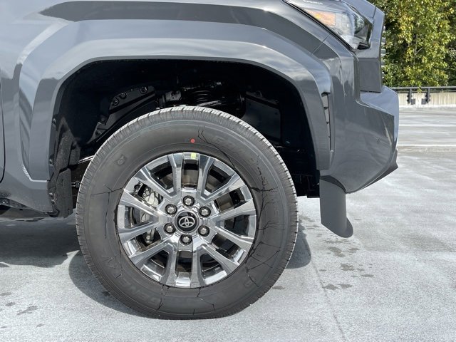 Vehicle image 7 of 31