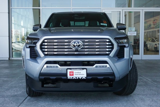 Vehicle image 1 of 30