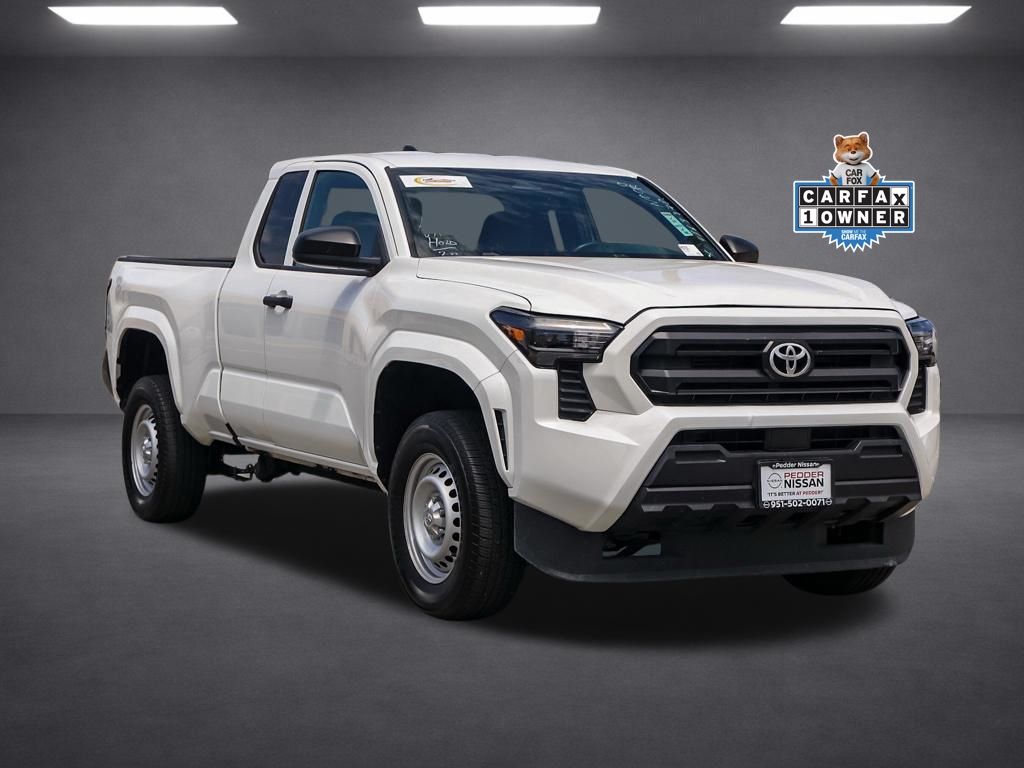 2024 Toyota Tacoma SR Image 3 of 29