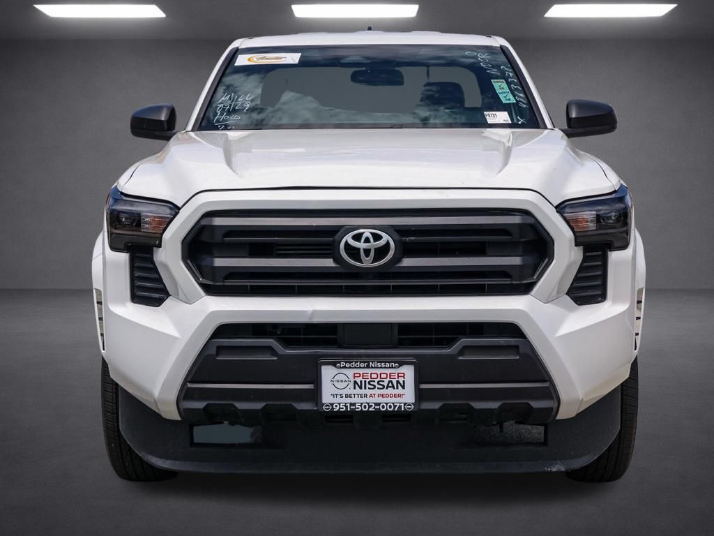 2024 Toyota Tacoma SR Image 2 of 29
