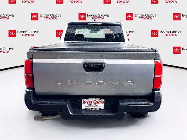 Vehicle image 4 of 11