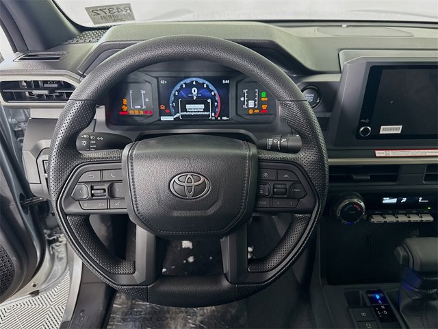 Vehicle image 8 of 11