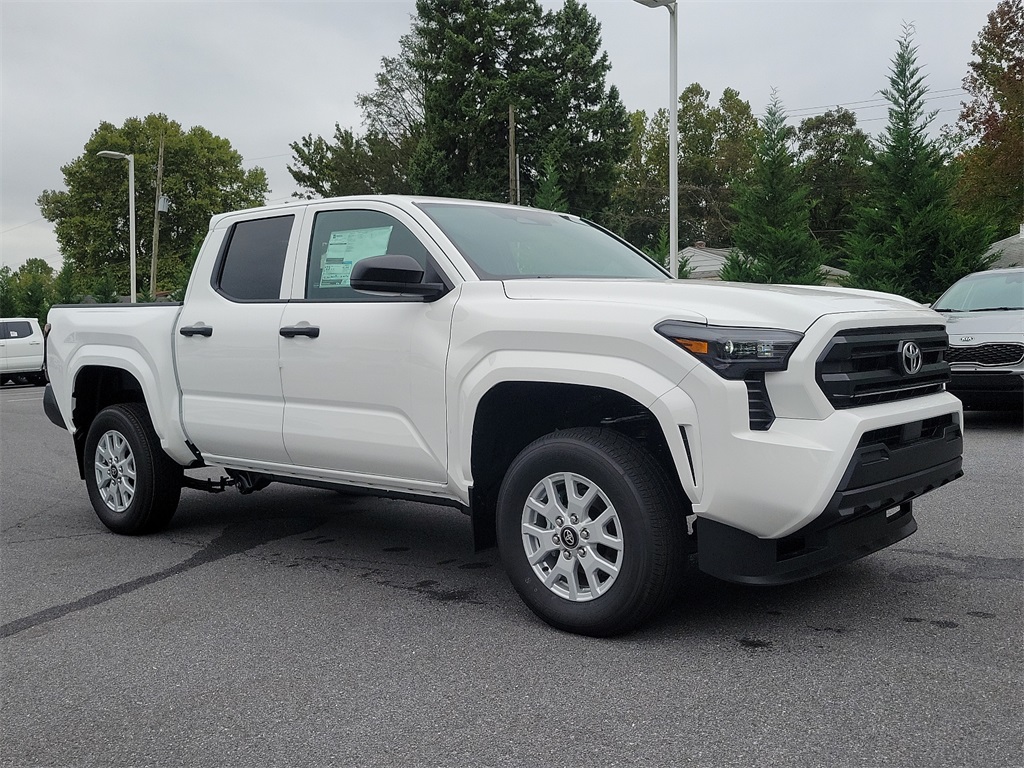 2024 Toyota Tacoma SR Image 3 of 20