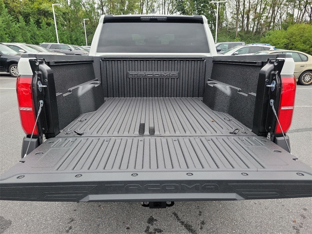 2024 Toyota Tacoma SR Image 20 of 20