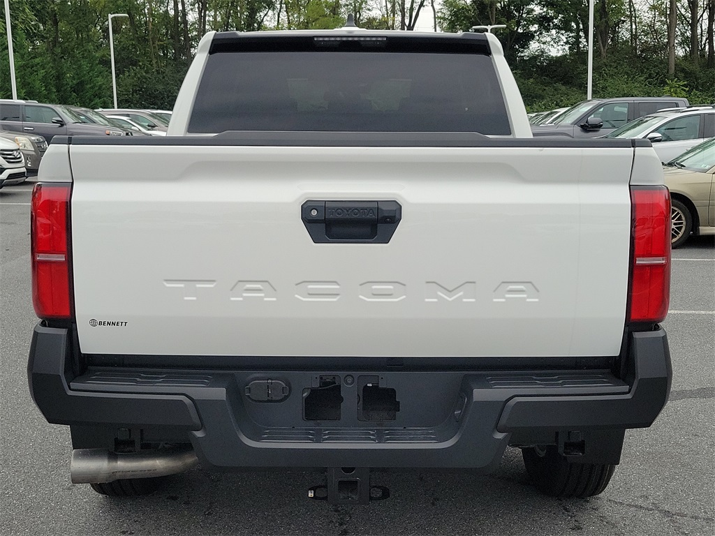 2024 Toyota Tacoma SR Image 6 of 20