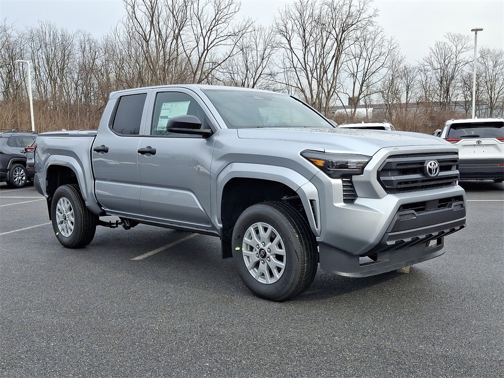 2024 Toyota Tacoma SR Image 3 of 20