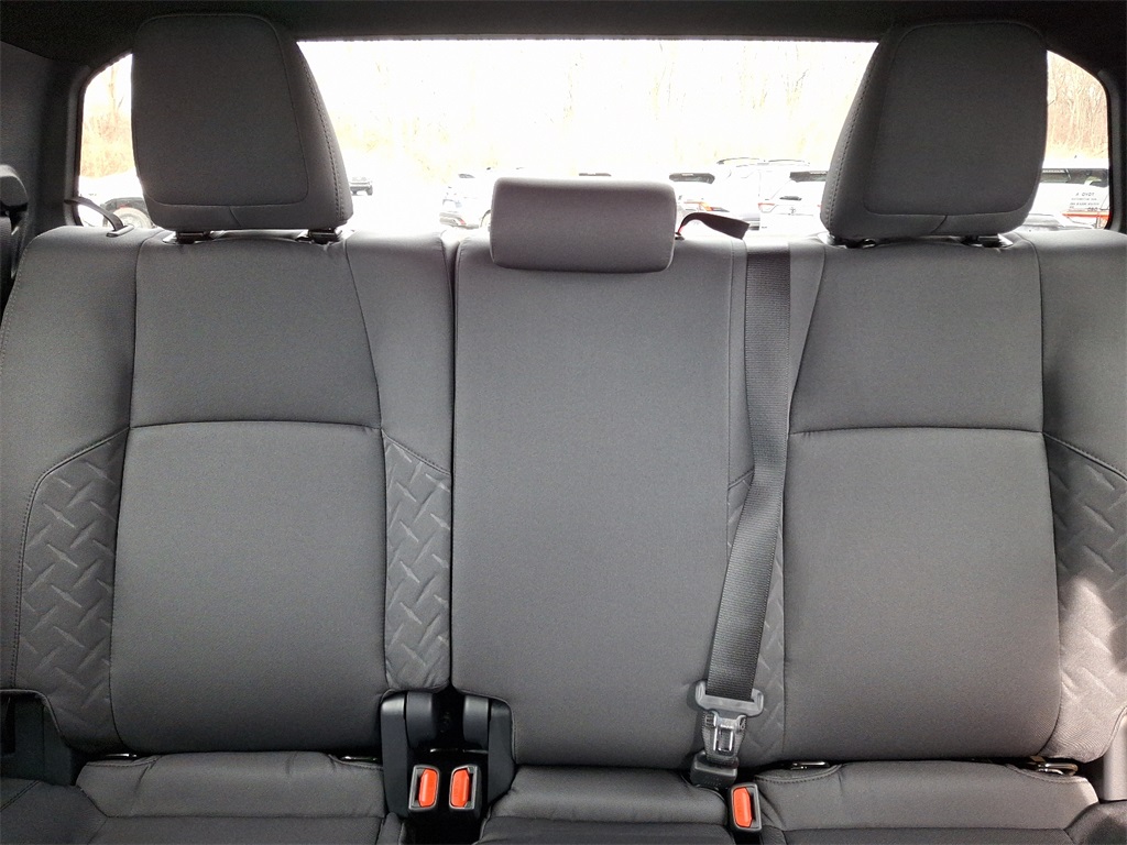 2024 Toyota Tacoma SR Image 13 of 20