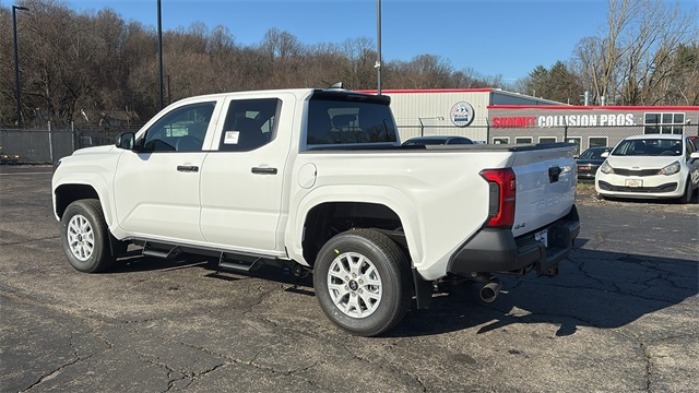 Vehicle image 6 of 26
