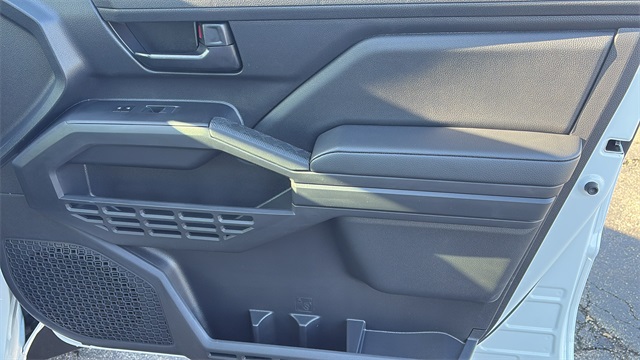 Vehicle image 26 of 26