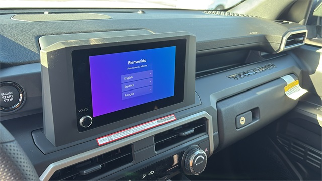 Vehicle image 10 of 26