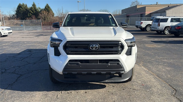 Vehicle image 3 of 26
