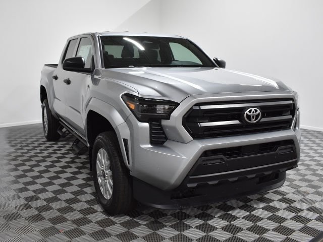 Vehicle image 3 of 12