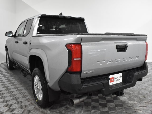 Vehicle image 5 of 13