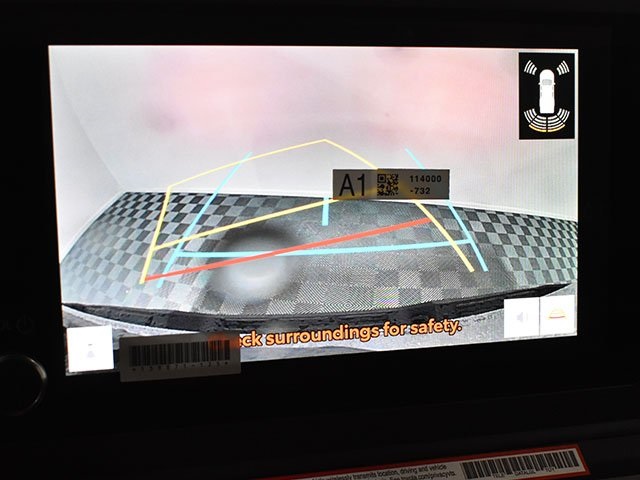 Vehicle image 8 of 13