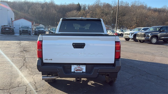 Vehicle image 4 of 29