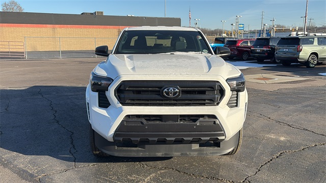 Vehicle image 3 of 29