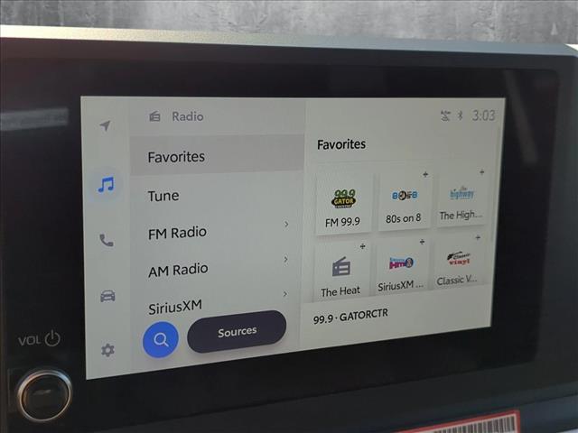 Vehicle image 12 of 18