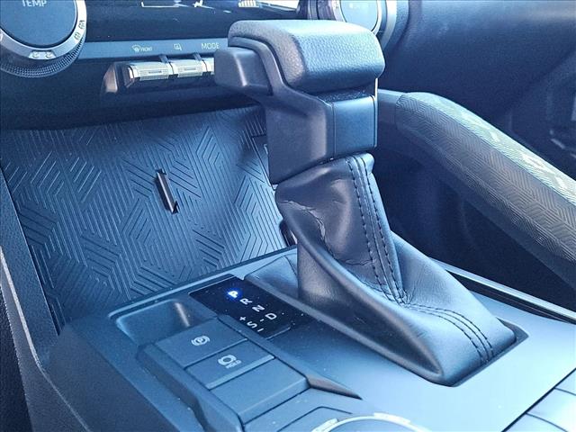 2024 Toyota Tacoma SR5 Image 16 of 23